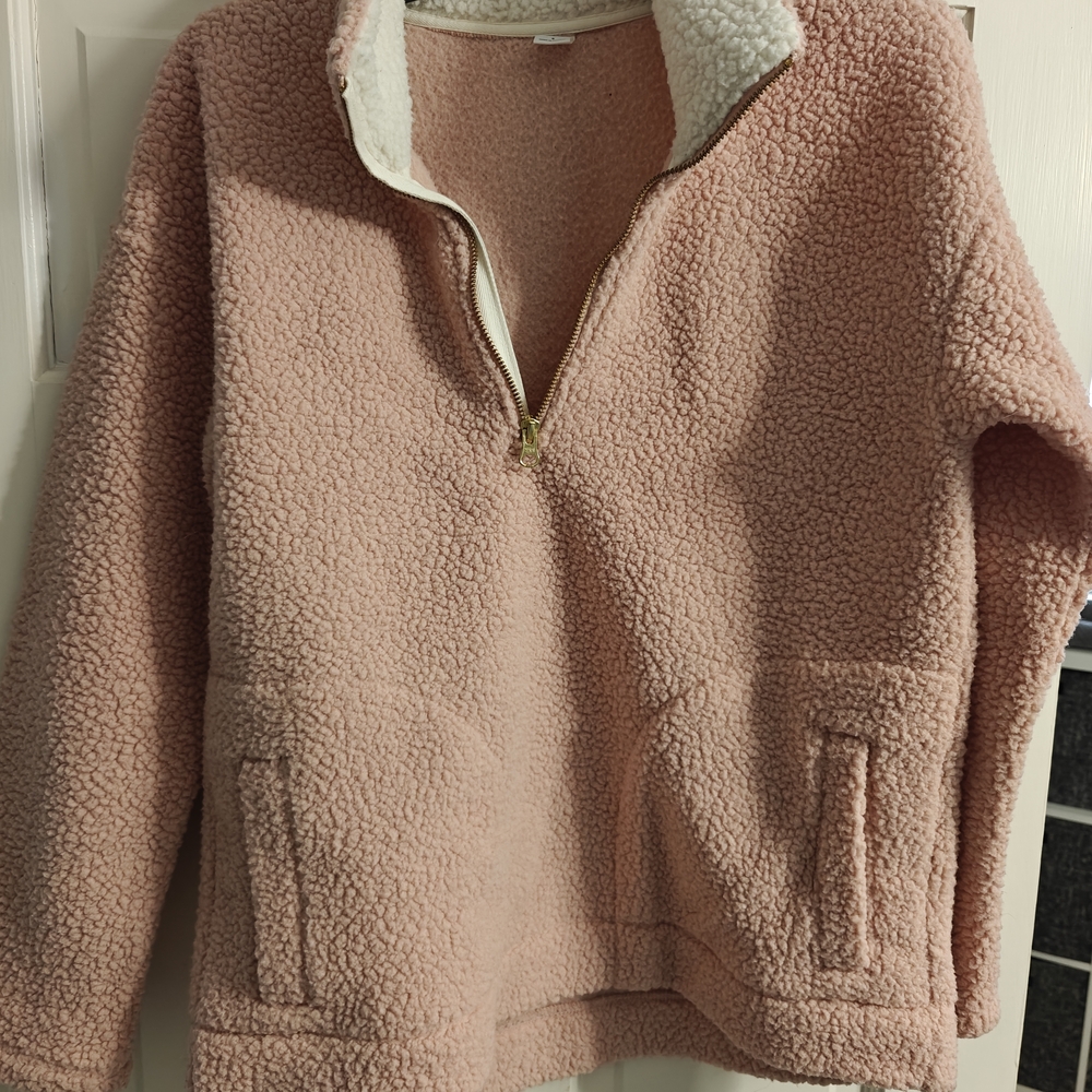 Old Navy Pink Fleece Pullover